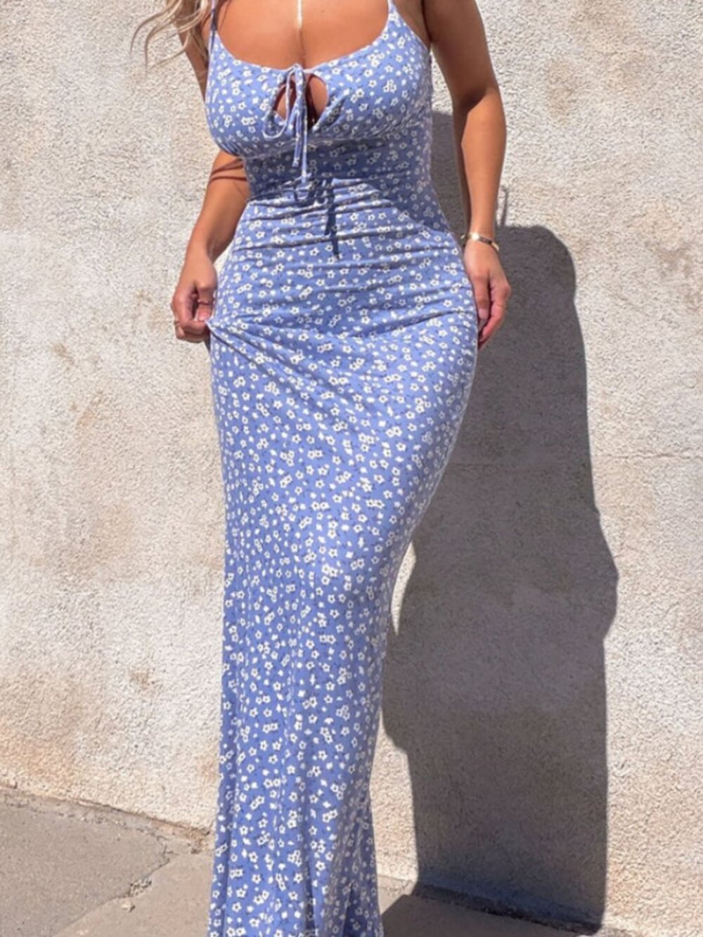 FASHIONNOVA Samantha Floral Maxi Dress - Picture 3 of 10